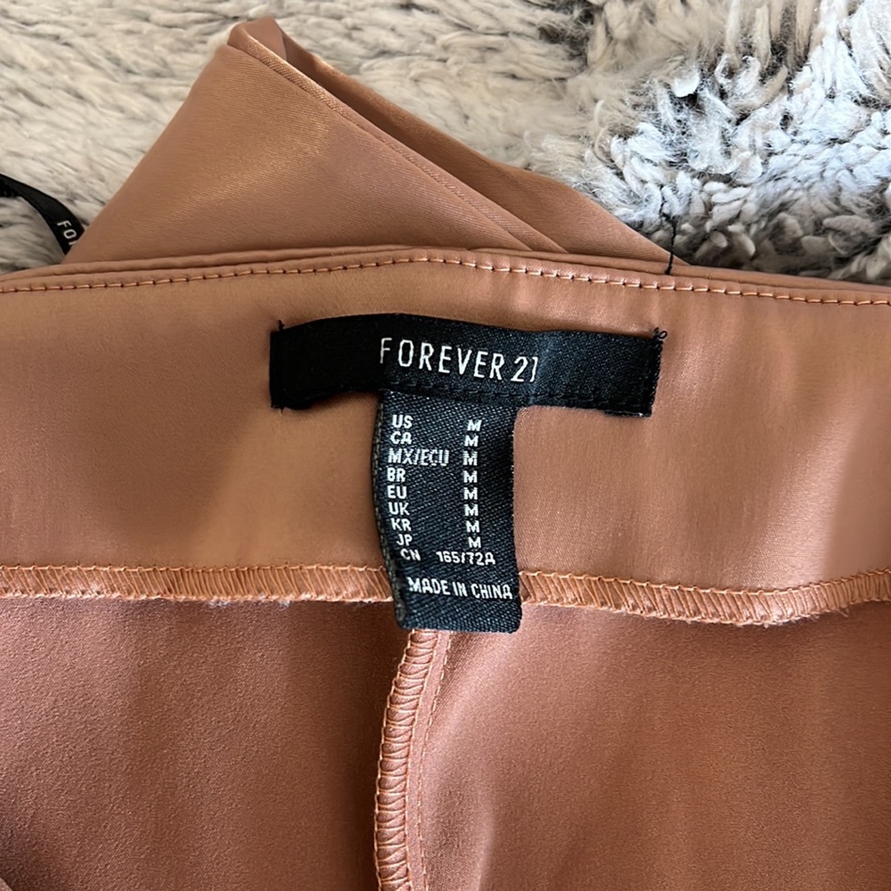 Forever 21 Bronze Shiny Straight Pant - Picture 4 of 4